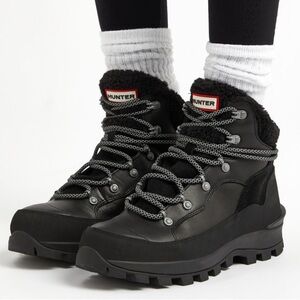 Hunter Black Winter Boots with Gray Laces